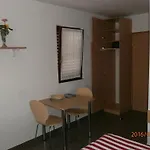 Lägenhet Meni Drage