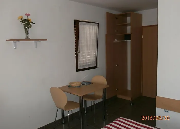 Apartman Meni Drage