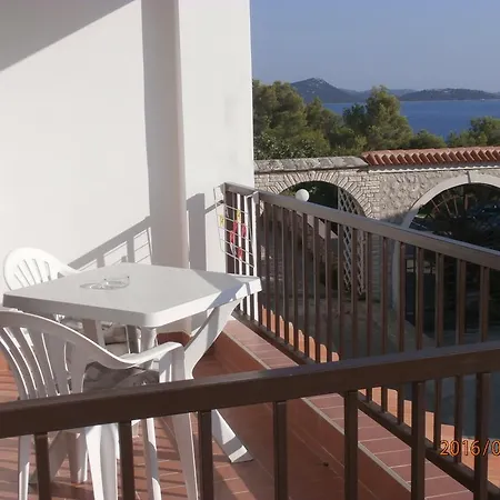 Meni Apartment Drage